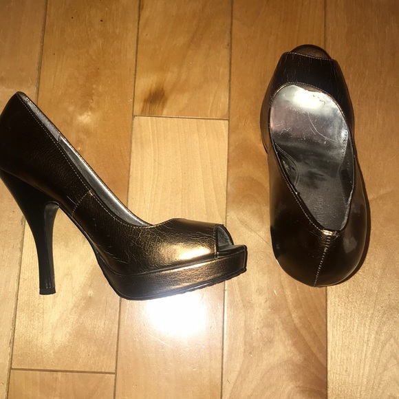 CALVIN KLEIN platform pumps in Bronze - size 5.5 - Picture 4 of 6